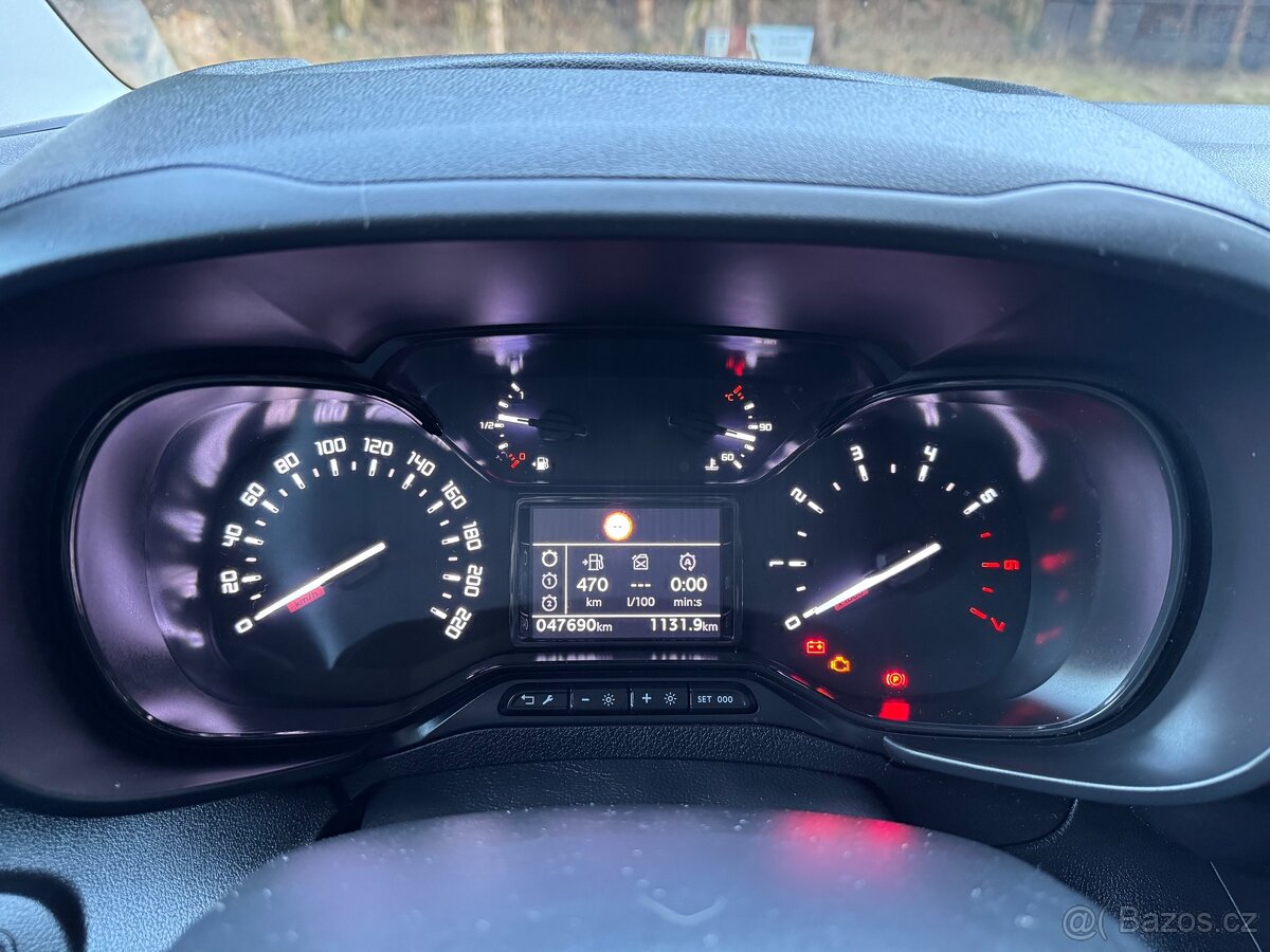 Toyota proace city - 12