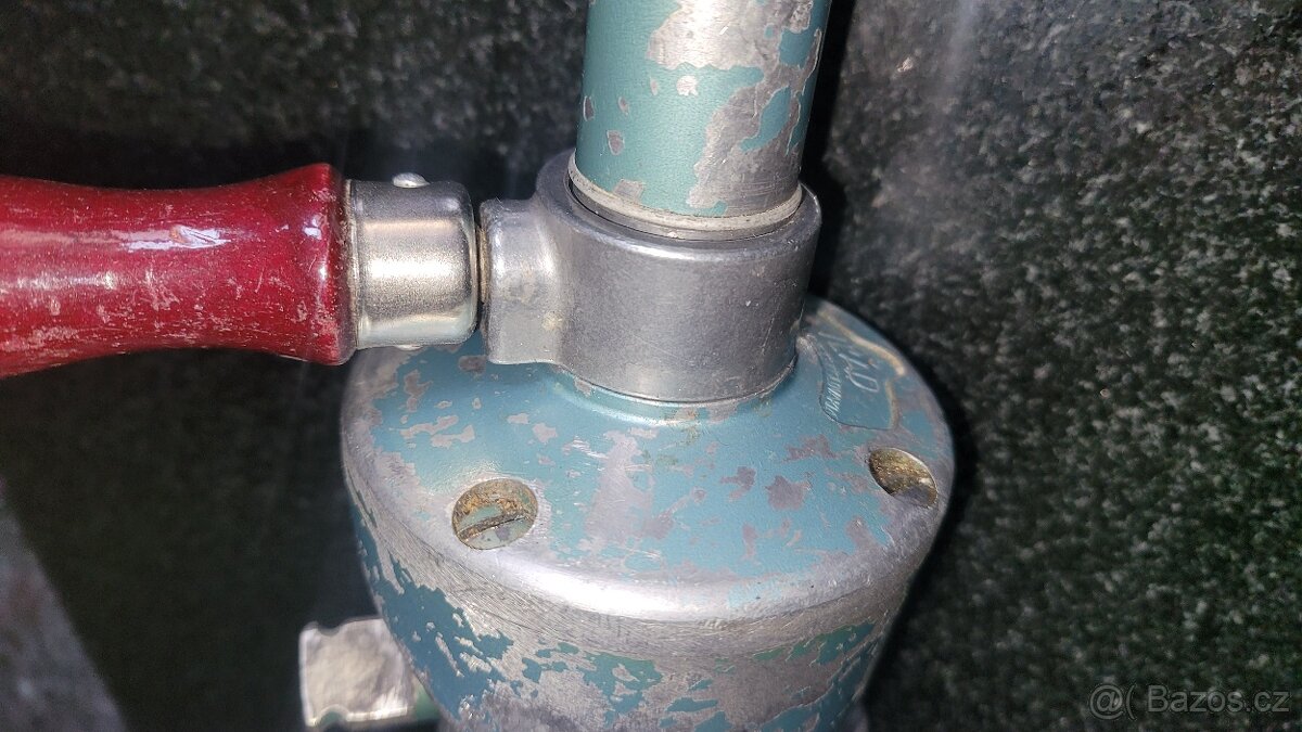 Starožitná ruční vrtačka - 12