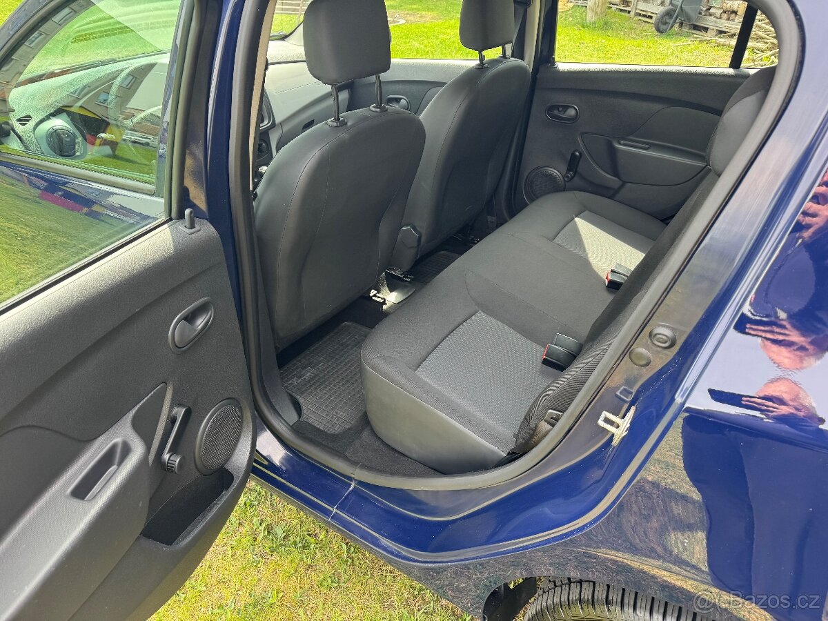 Dacia Sandero - 12