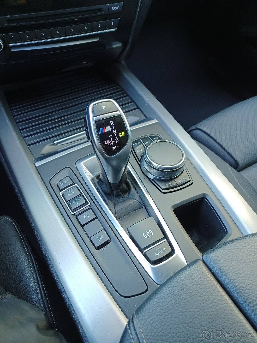 BMW X5 M50d 280 kW PANORAMA 7míst ČR 2.Majitel - 12