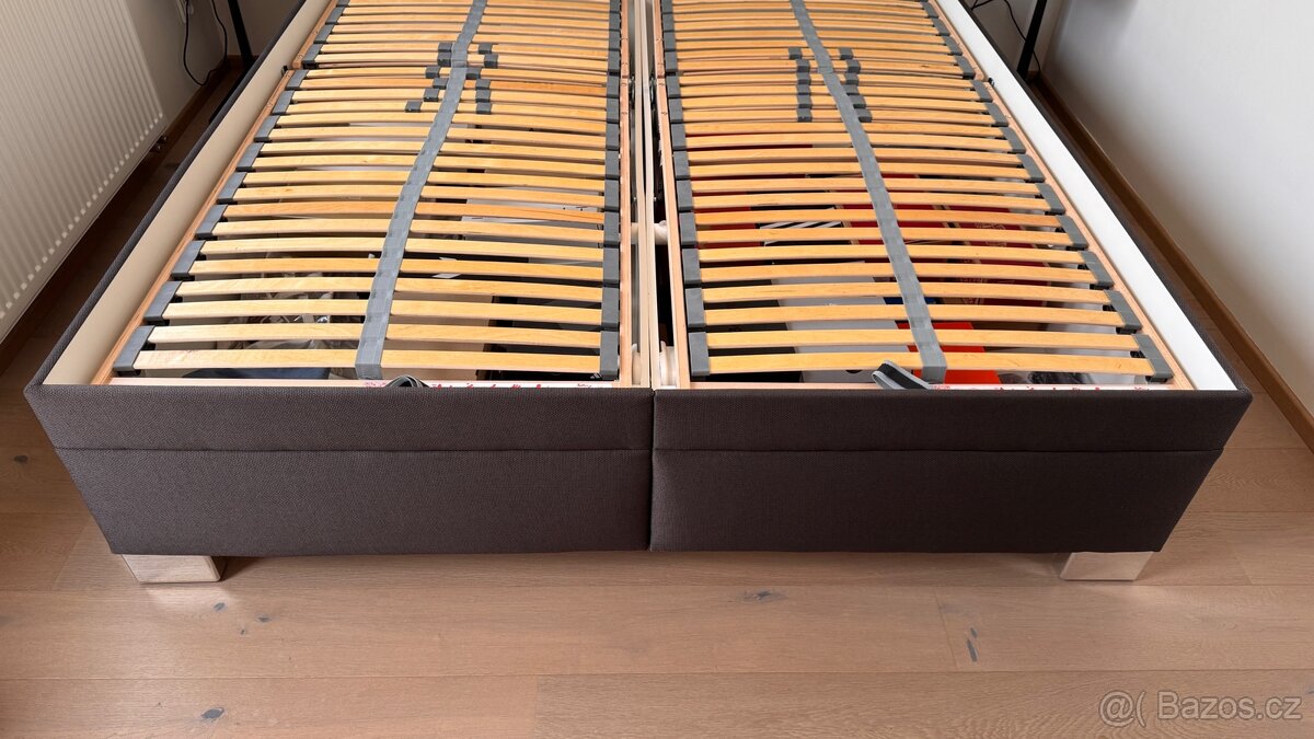 Čalouněna postel 180/200 cm - 12