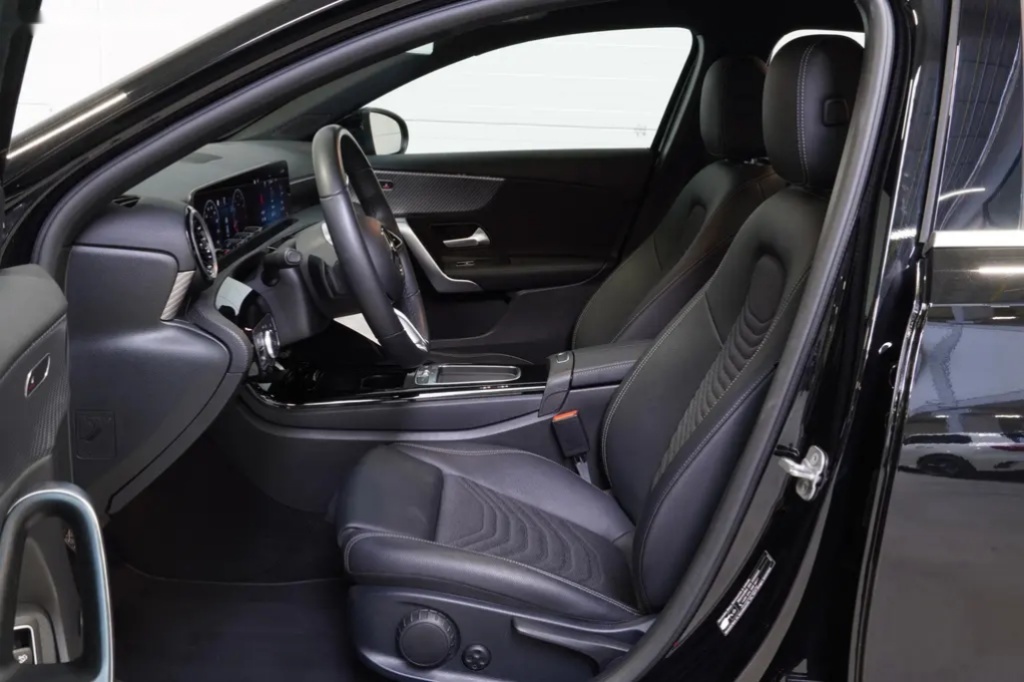 Mercedes-Benz Třídy A, A180,ACC,ČR,DPH,1.MAJ - 12