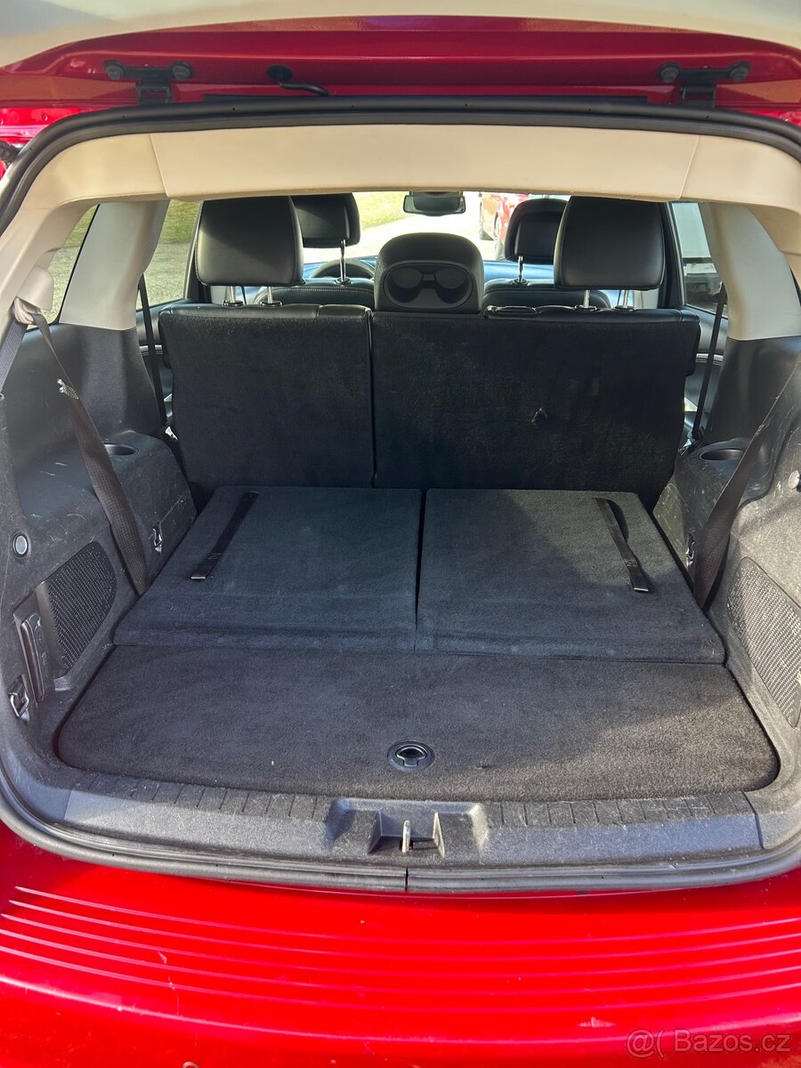 Fiat Freemont 2.0L 125kw AWD 7 míst - 12