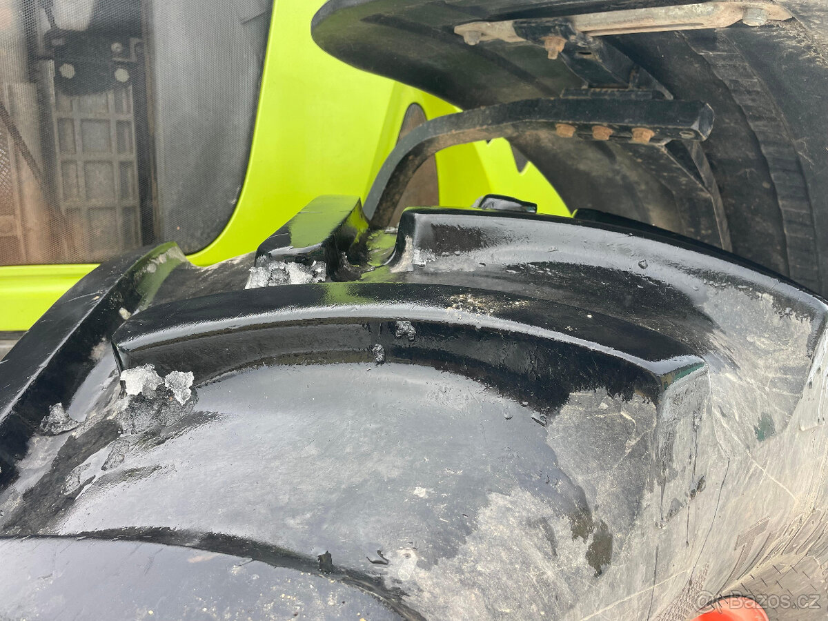 Traktor Claas Axion 810 - 12