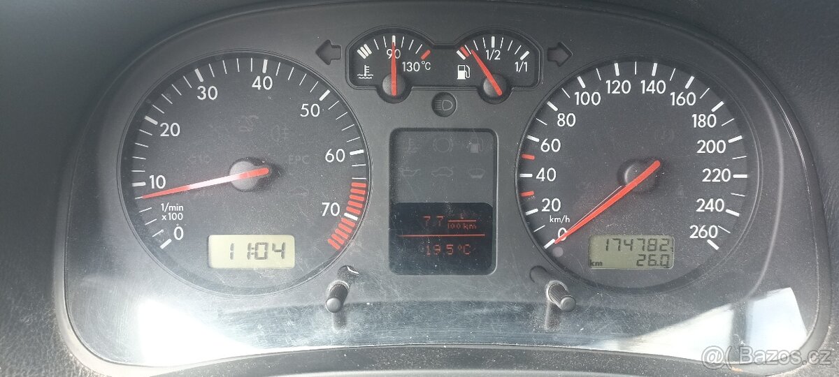 Wolkswagen 1.6 Variant . - 12