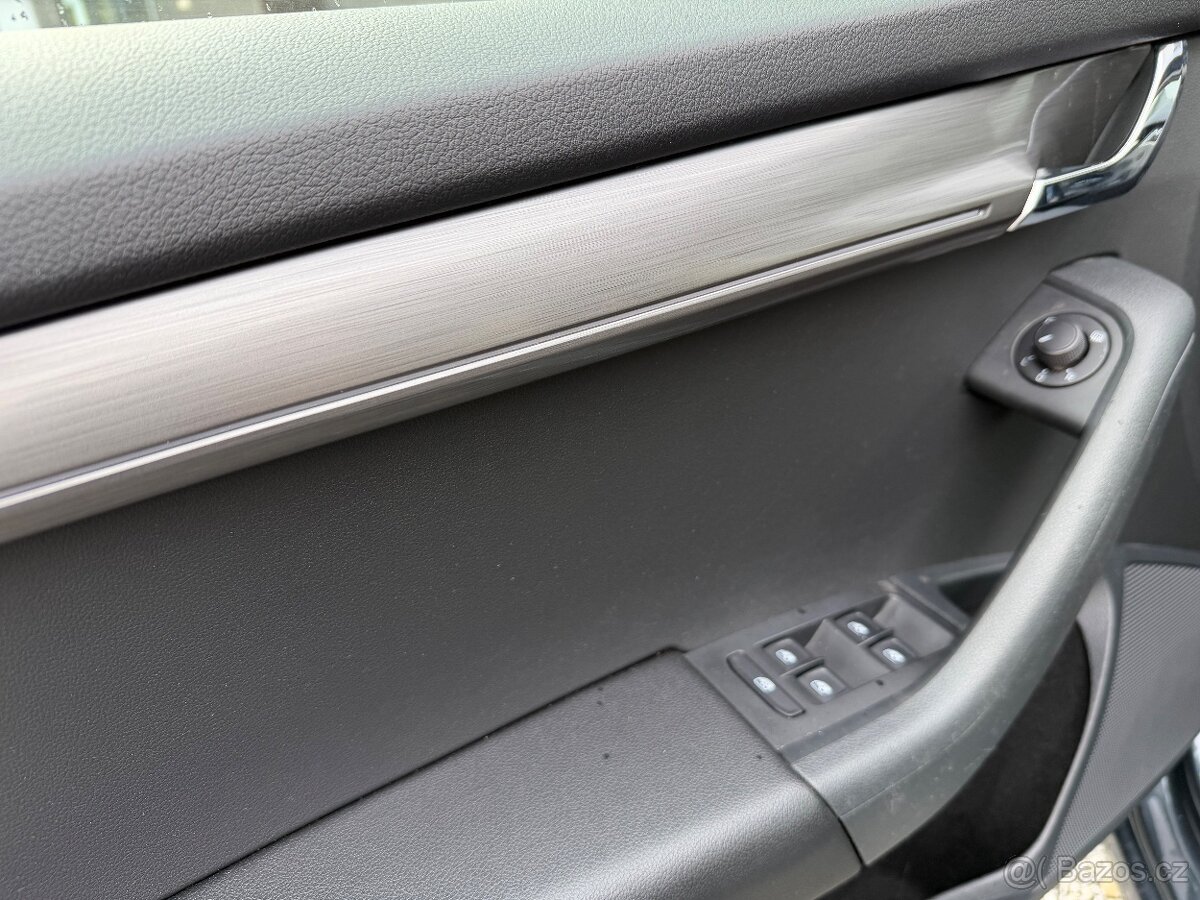 ŠKODA OCTAVIA III FACE 1.5 TSI 110 KW DSG CANTON TAŽNÉ 2020 - 12