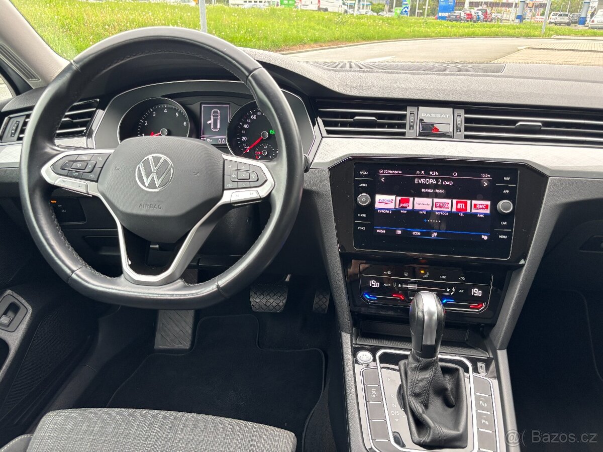 Volkswagen Passat 1.5 TSi 110kW 1 Majitel DSG - 12