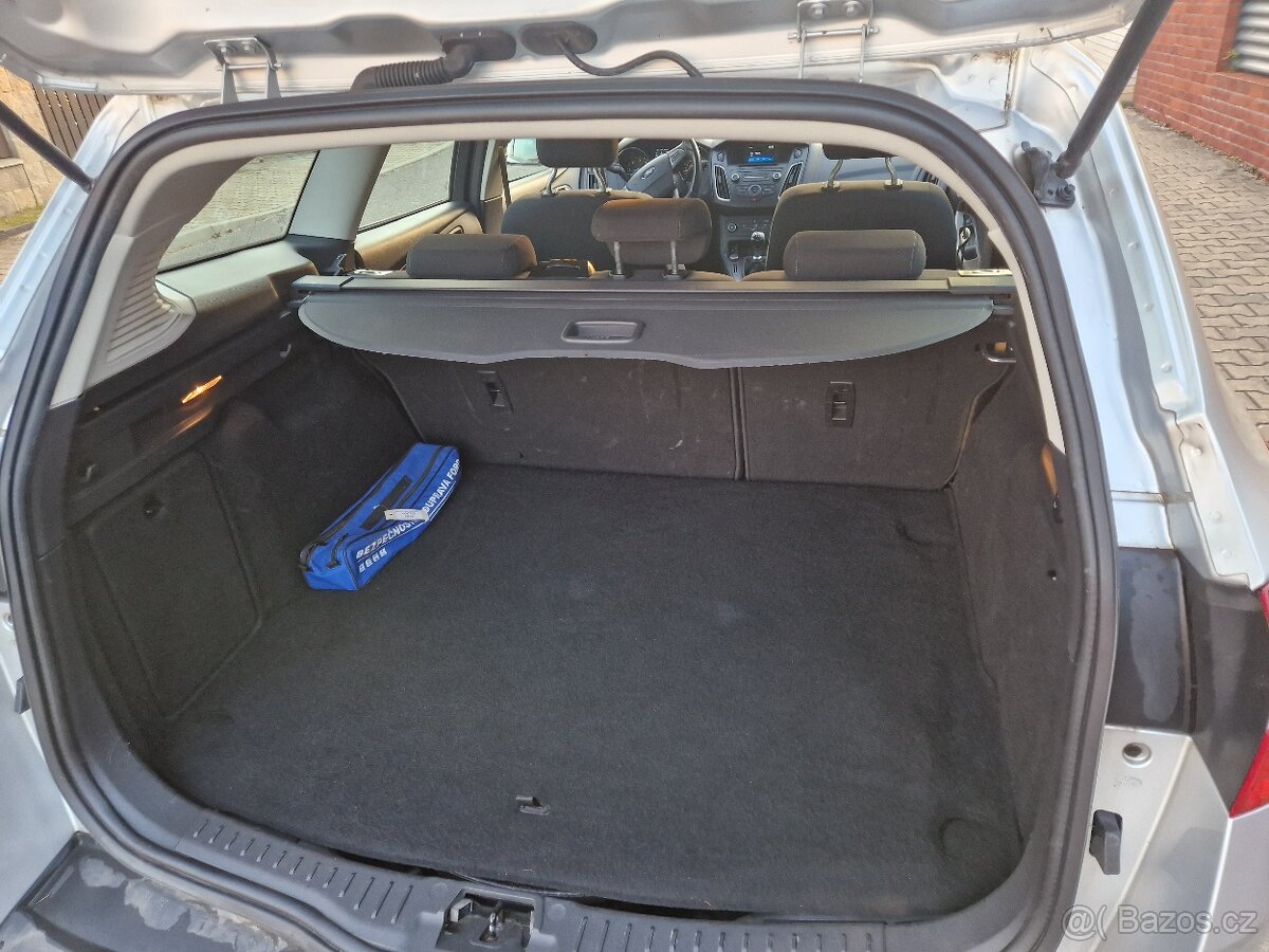 Ford Focus Combi 1.5 tdci - 12