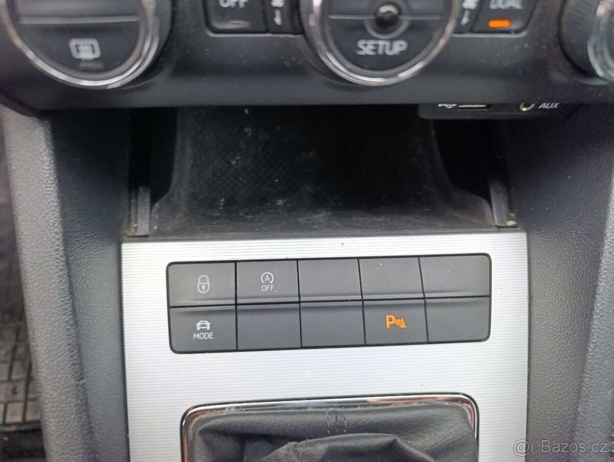 Skoda Octavia 3 combi 2.0tdi Elegance - 12