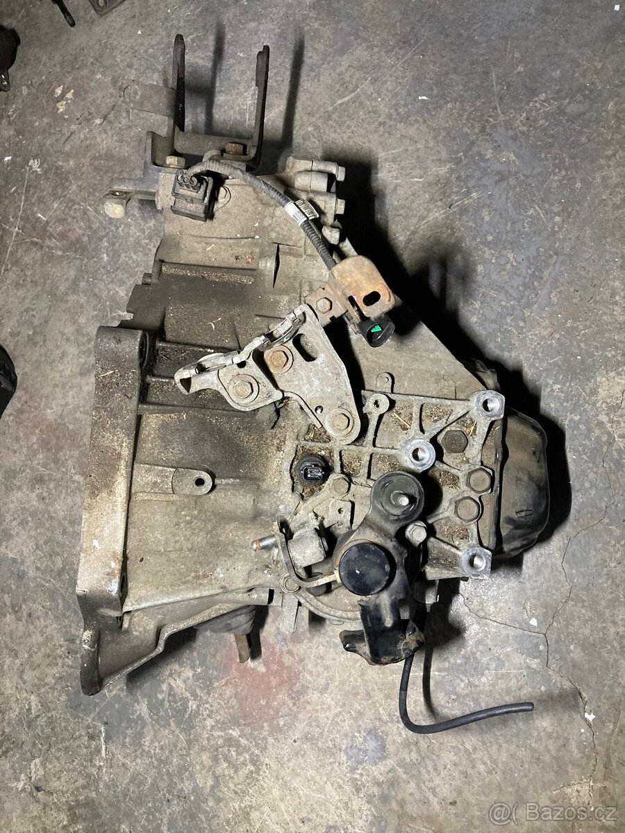 díly kia ceed 1.6 2010 - 12