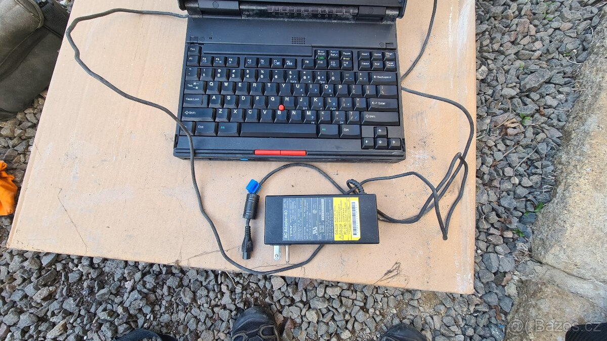 IBM legendární pravěký notebook typ 9545 - 12