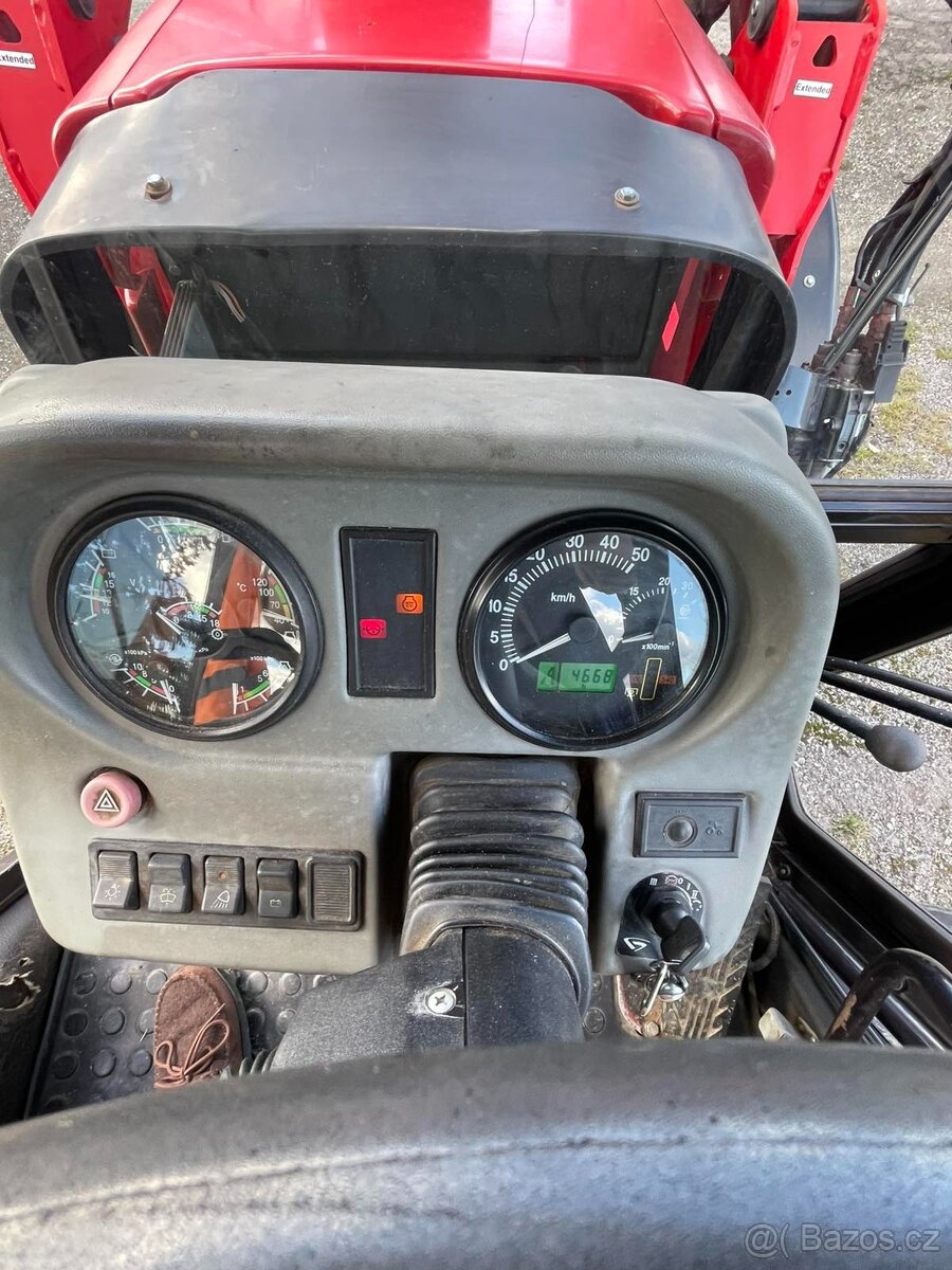 Trktor BELARUS 1221,4 garance, servisovany, čeln.nakladač. - 12