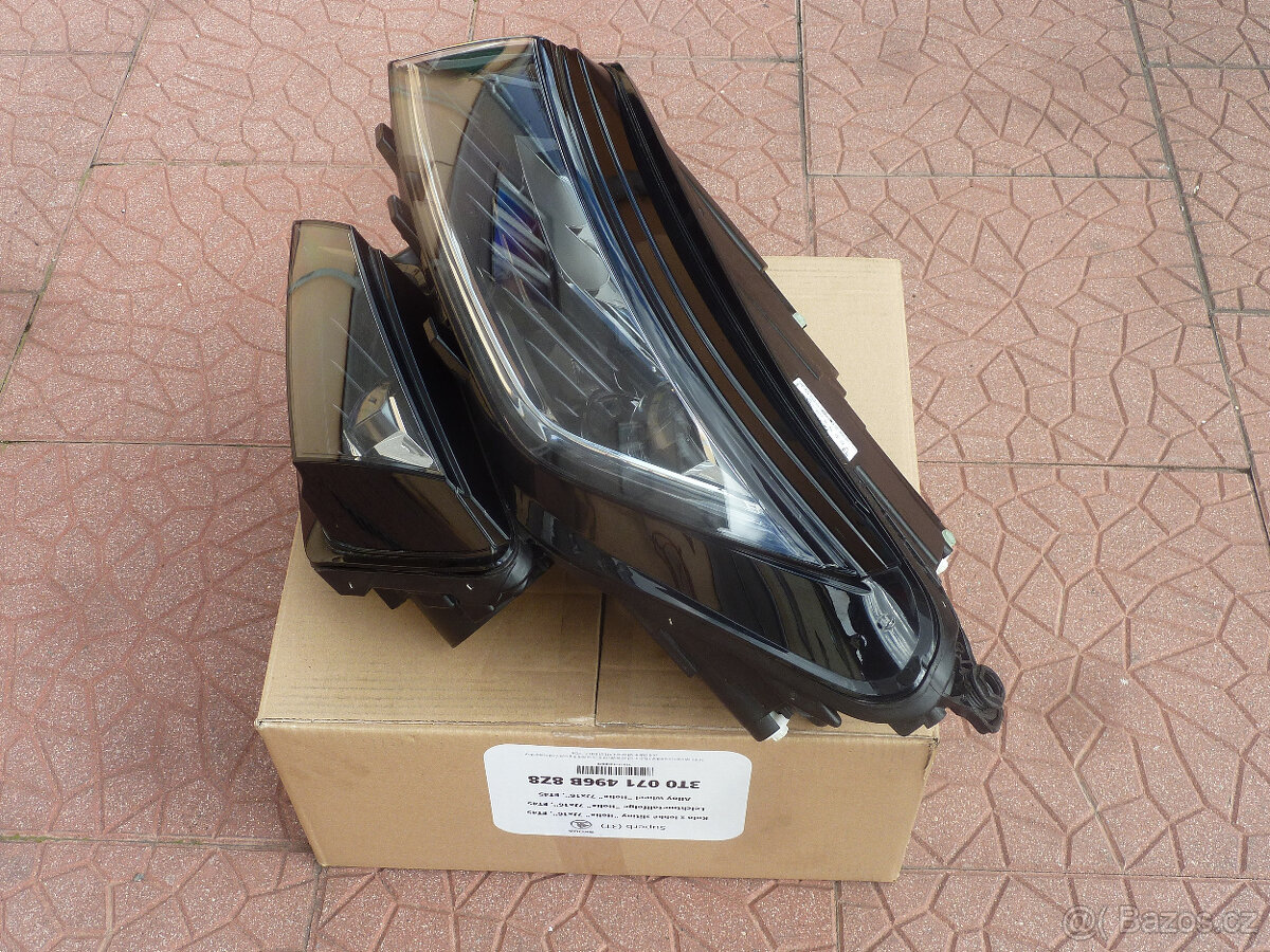 Škoda Kodiaq orig světlo lampa 566941015F 565945207A - 12