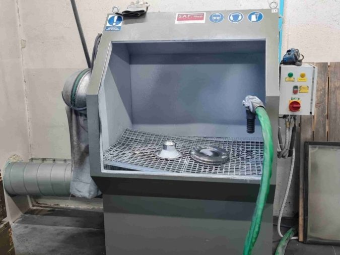 Prodám Použitý odlučovač prachu DONALDSON DFE 2-8 V, r. v. 2 - 12