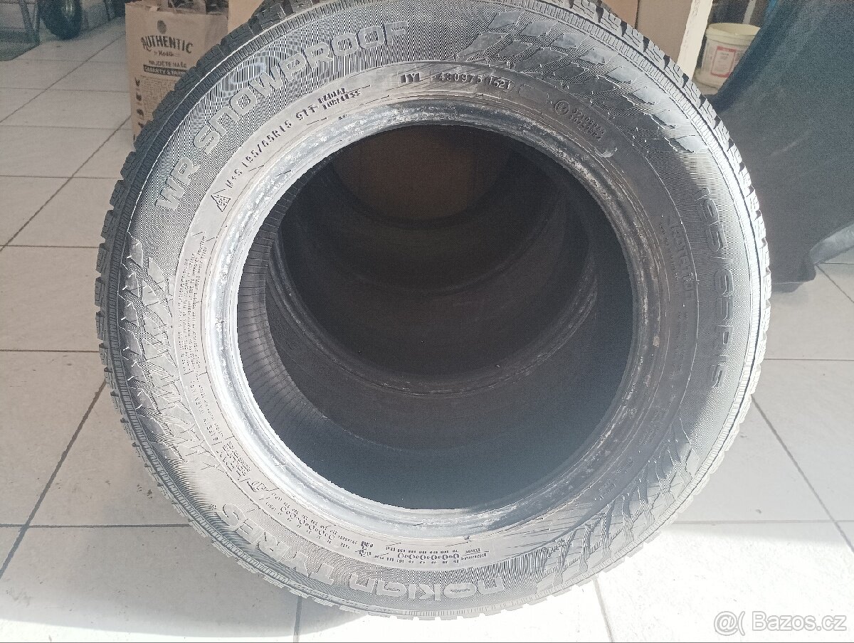 pneu 195/65R15 91T - 12