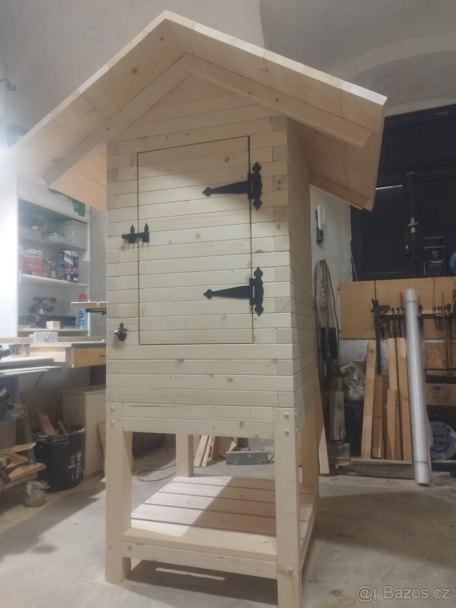 Udírna z masivu - 12