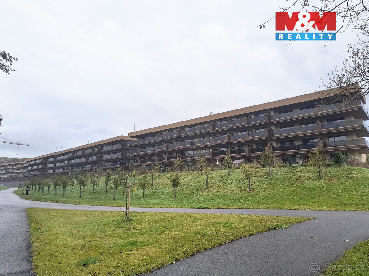 Pronájem bytu 1+kk v Slaném, ul. Lázeňská - 12