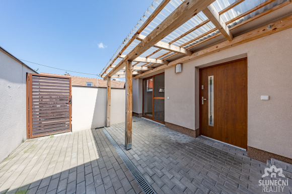 Prodej bytu 2+kk s terasou, 50 m², Boršice - 12