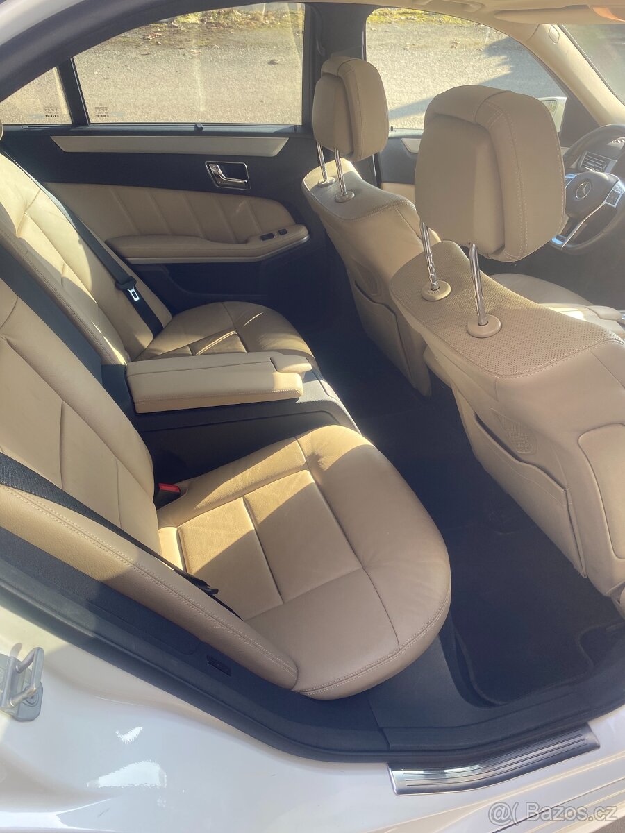 Mercedes-Benz Třídy E 350 CDI - 12