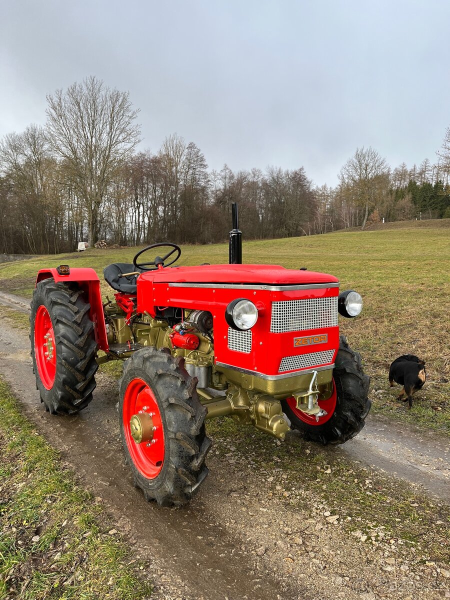 Zetor traktory renovace - 12