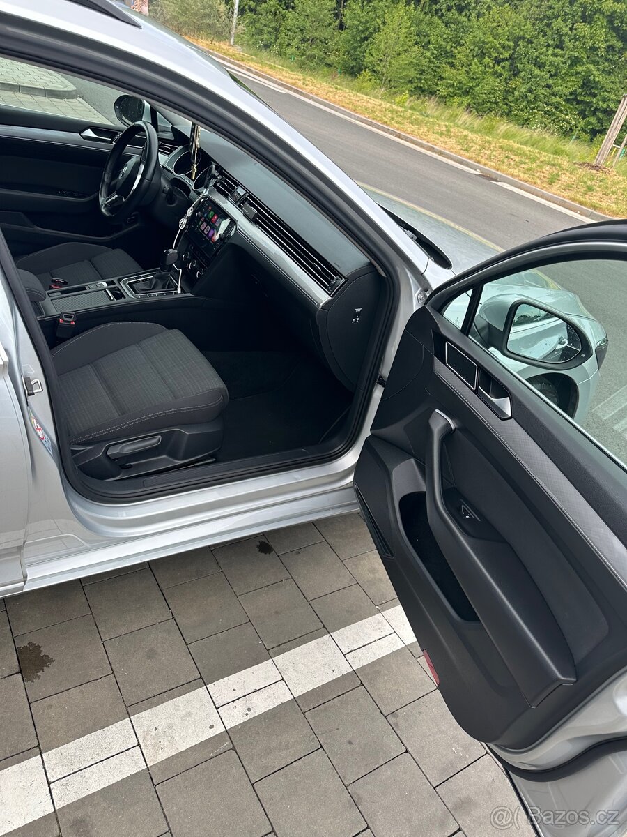 Vw Passat B8 2020 Rok 2,0 - 12