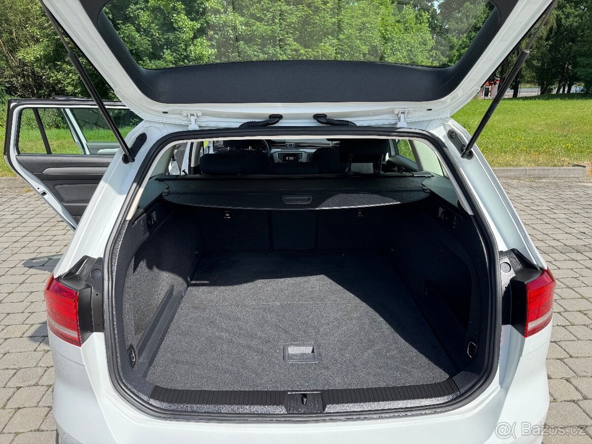 Volkswagen Passat 2.0tdi DPH - 12