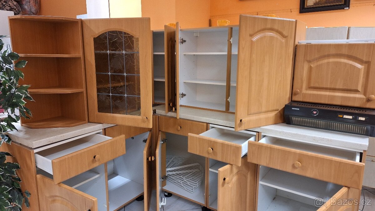 Kuchyňská rohová linka - 12