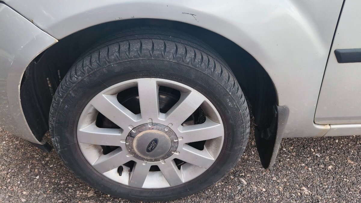 Ford Fiesta 1.4 AUTOMAT - 12