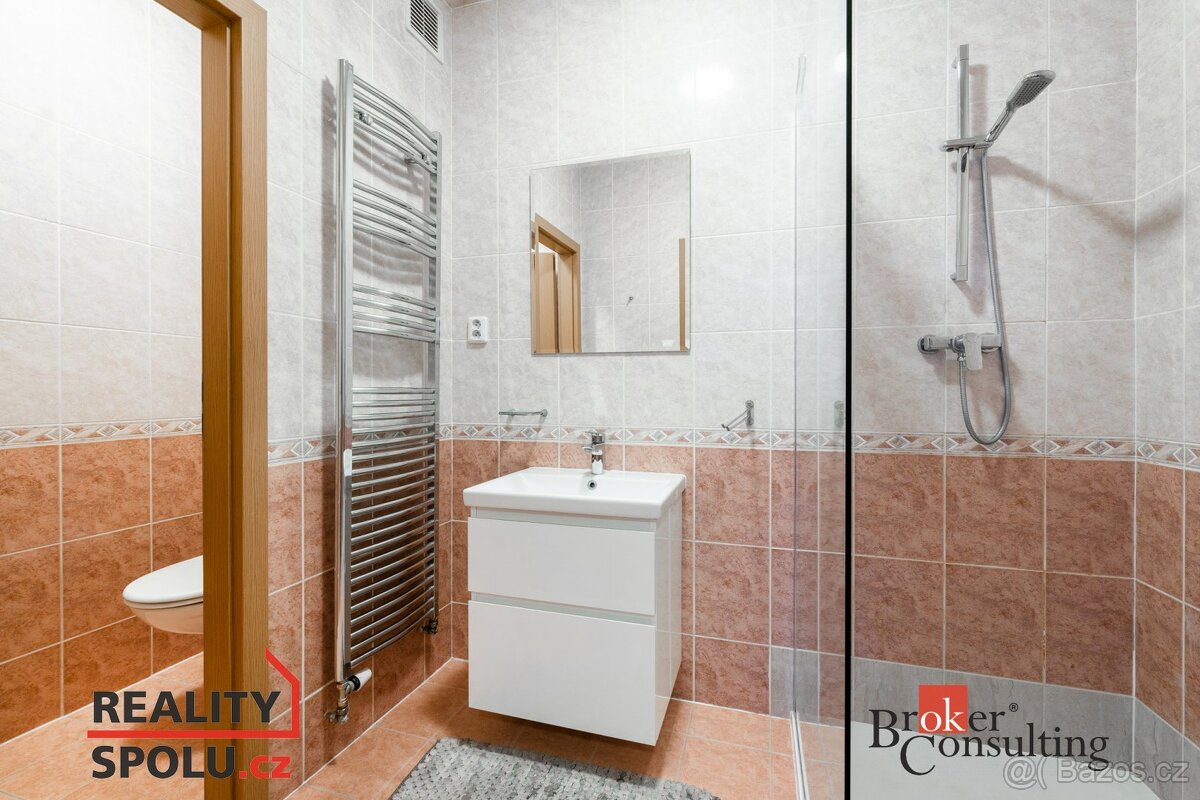 Prodej, domy/rodinný, 210 m2, Horní 253/30, 50002 Hradec Krá - 12