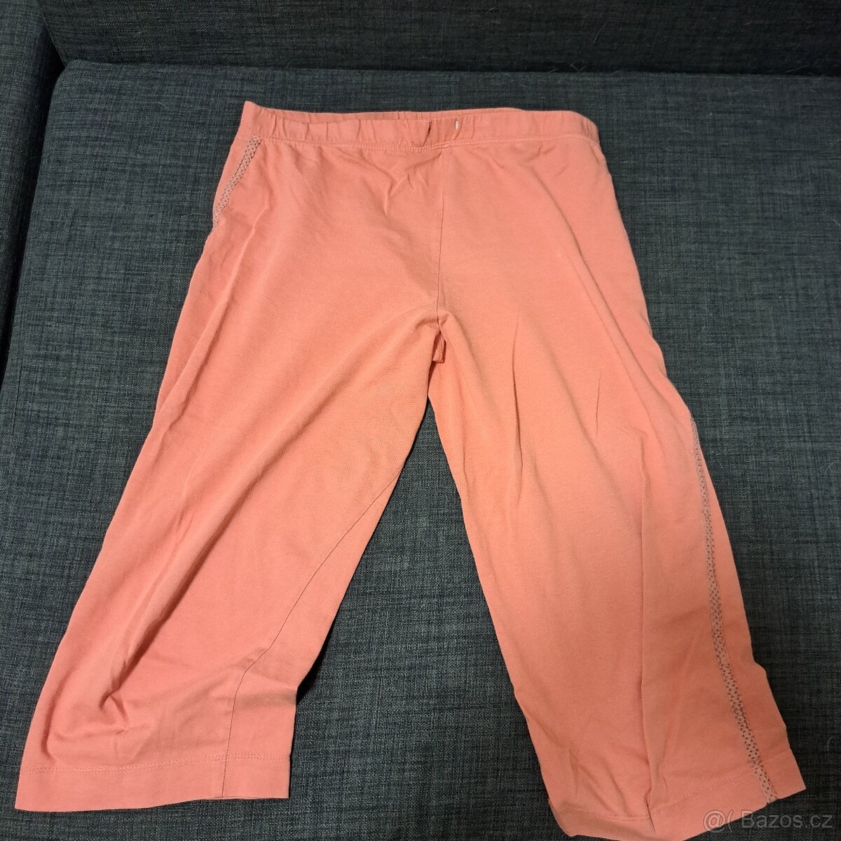 Oblečení dámský - 12