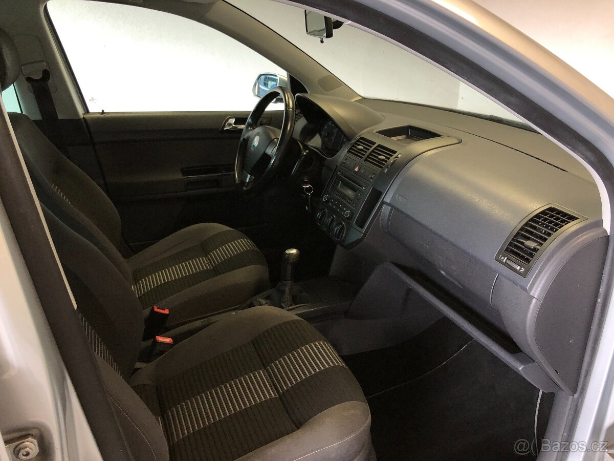 VOLKSWAGEN POLO 1.2 HTP - 12