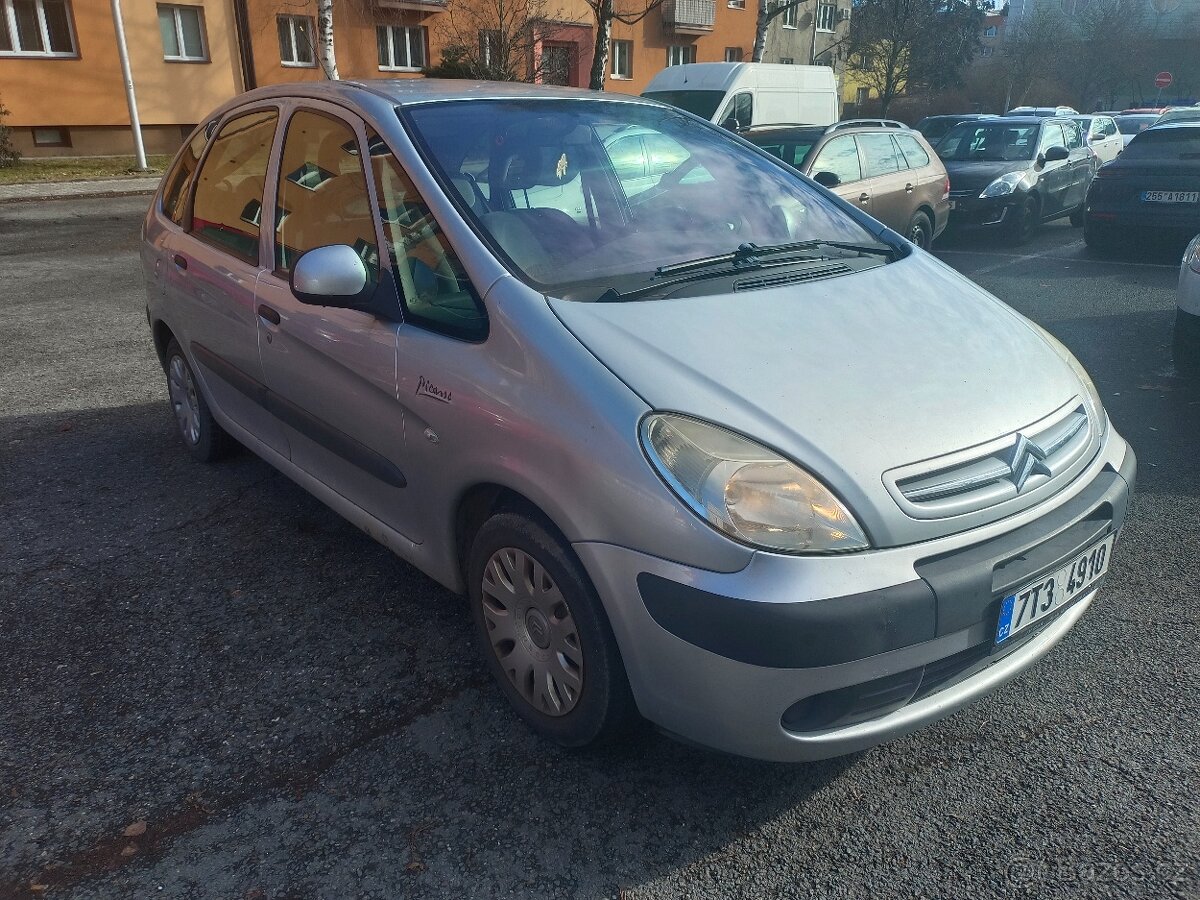 Citroen Xsara Picasso 2010 - 12