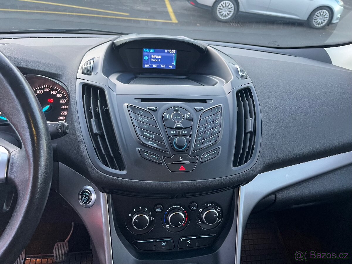 Ford Kuga 2.0 TDCi • 3/2016 • 88kw • 1.majitel v ČR - 12