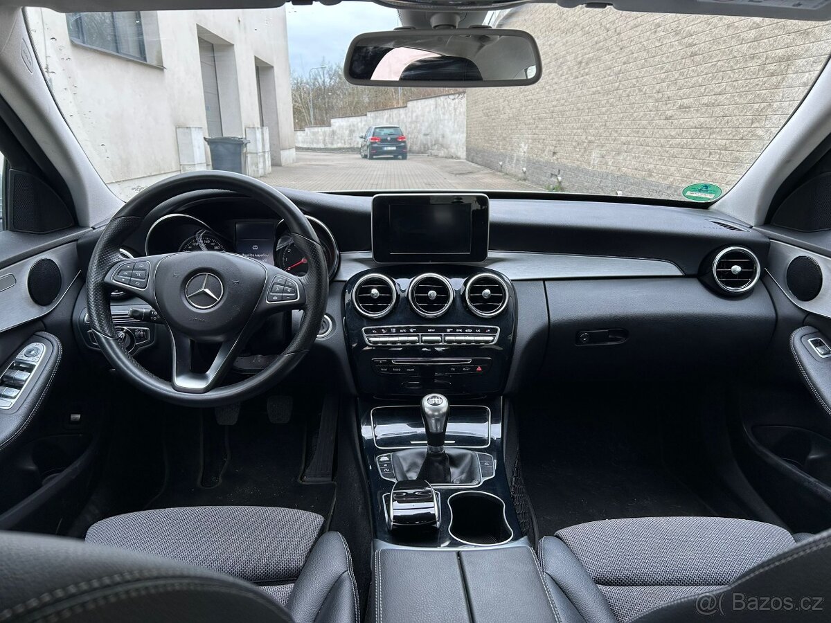 Mercedes-Benz C 180 W205 - 12