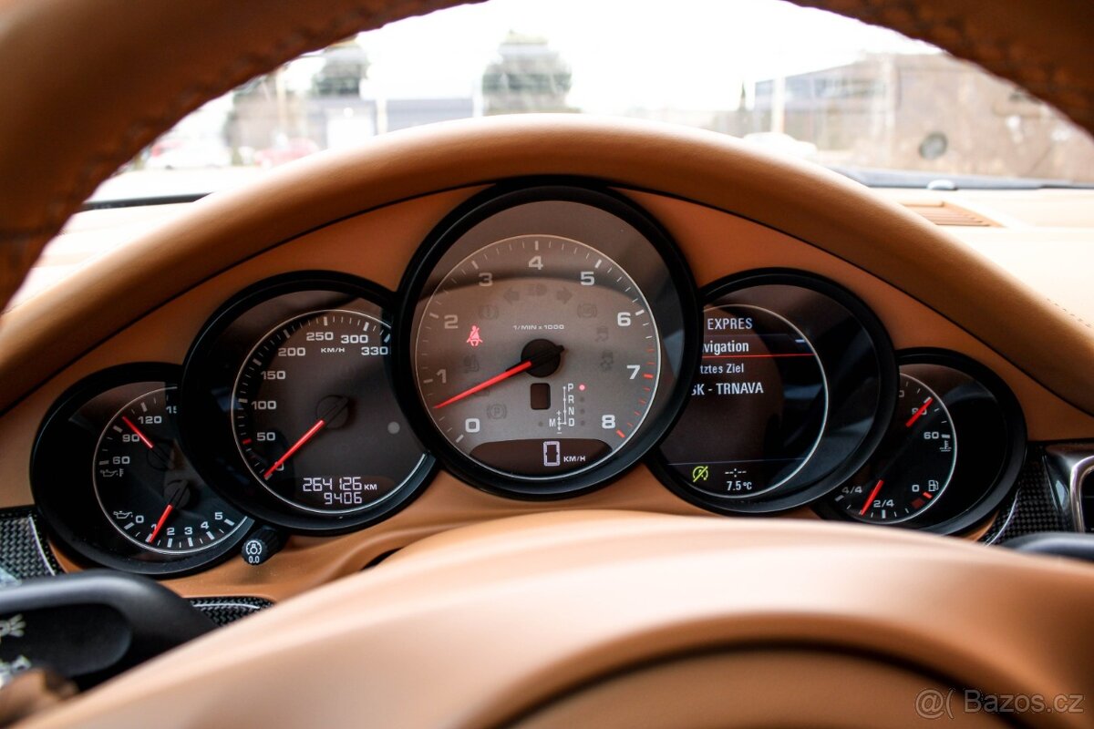 Porsche Panamera 4S 4.8 PDK 294kW - 12