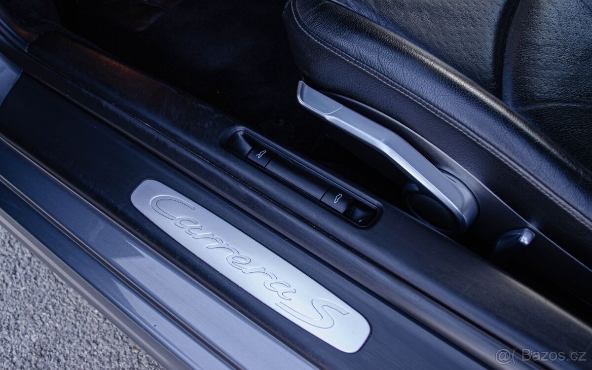 Porsche 911 (997) Carrera S 3.8 - 12