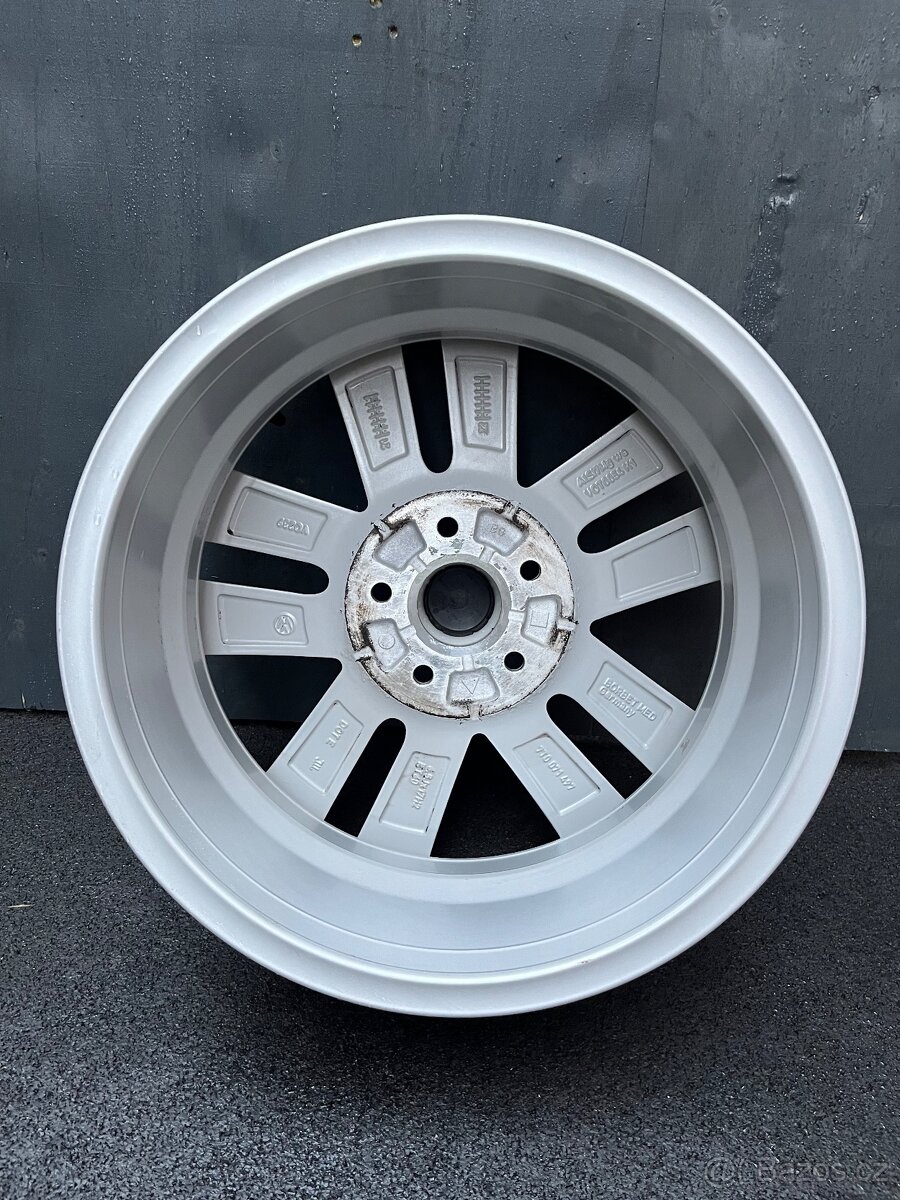 Originální ALU VW Transporter/Multivan 6,5x17H2 ET60 5x120 - 12
