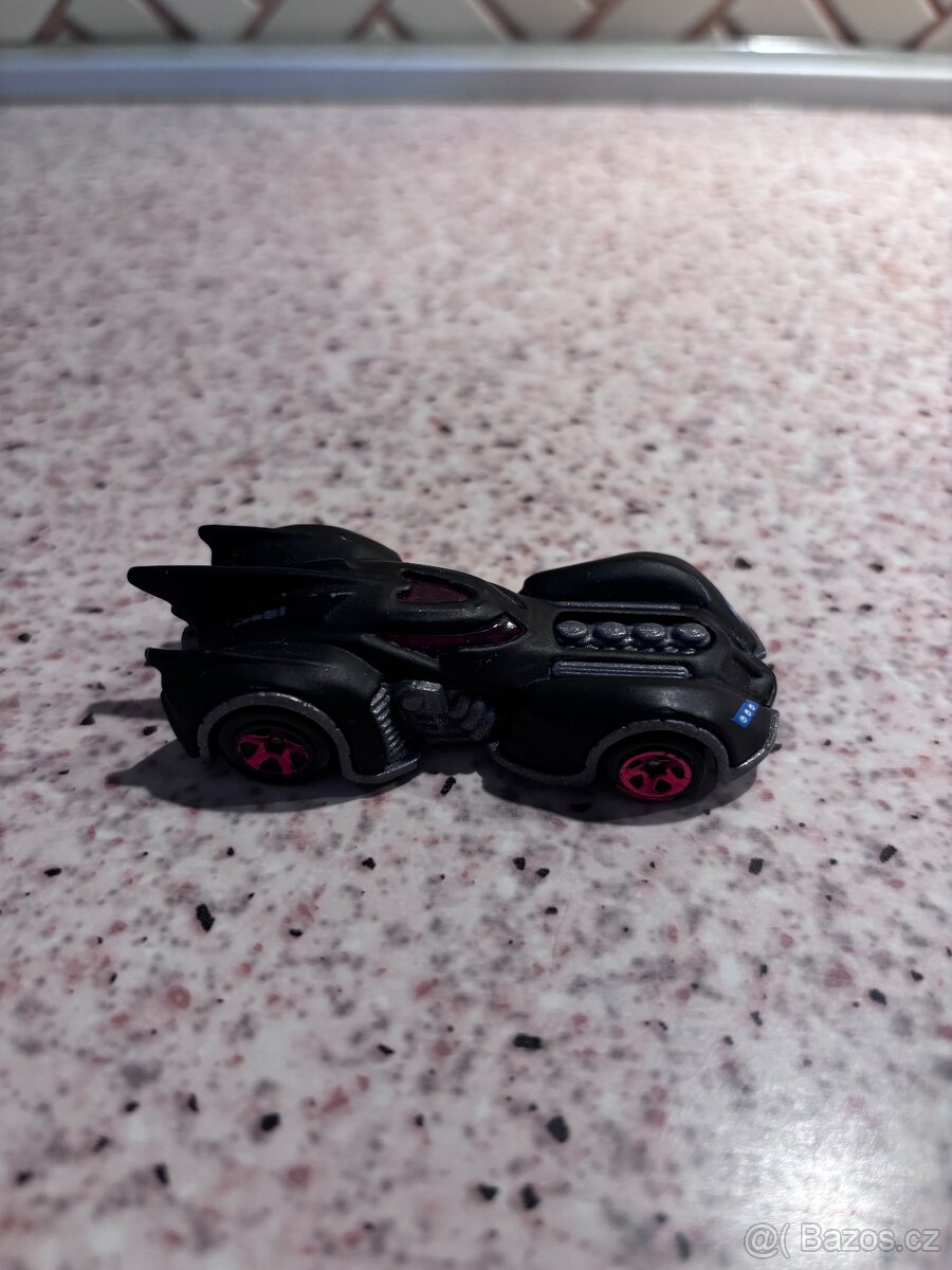 Auta Hot wheels - 12