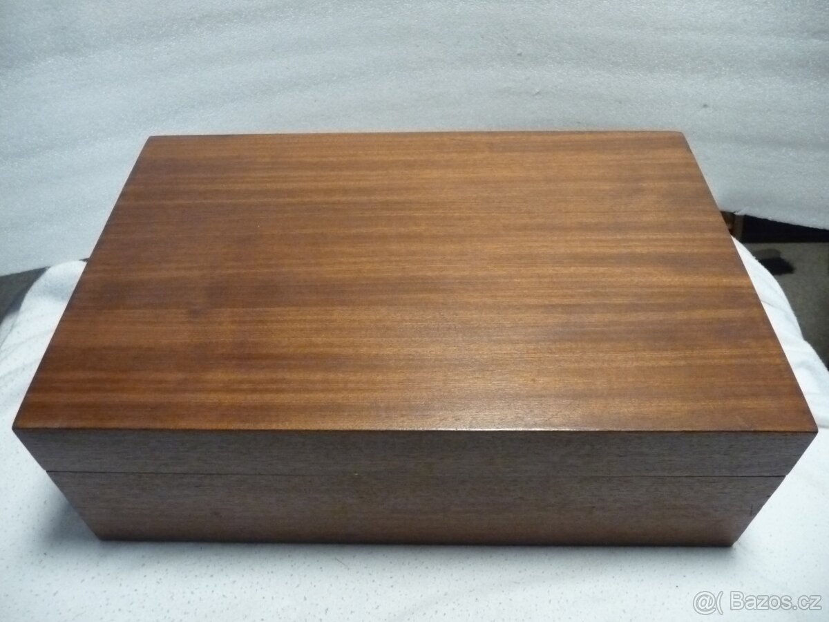 Magnetofon TESLA - 12