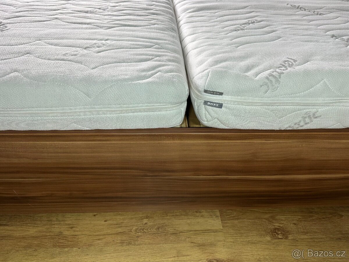 Moderní postel dvoulůžko - TOP - 12