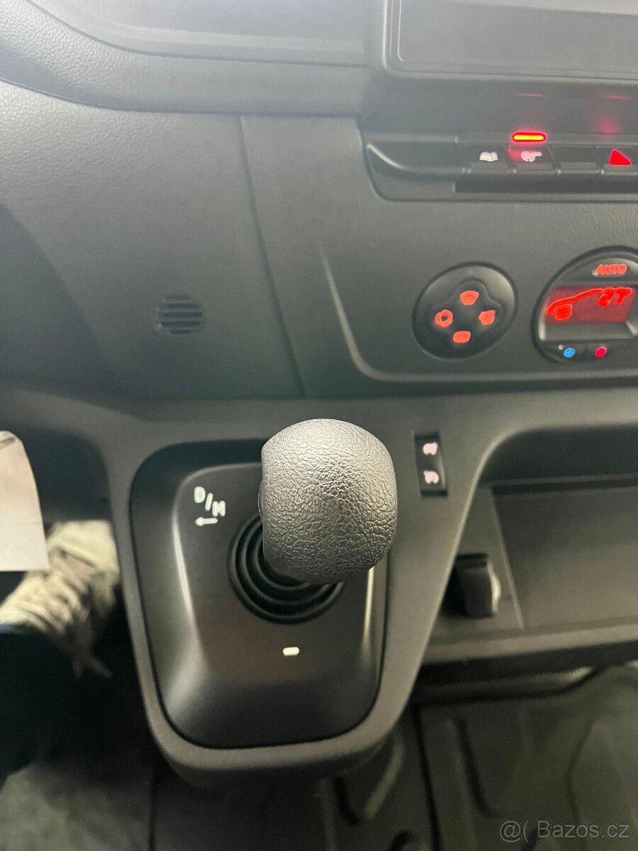 Renault Master 2.3 dci Automat - 12