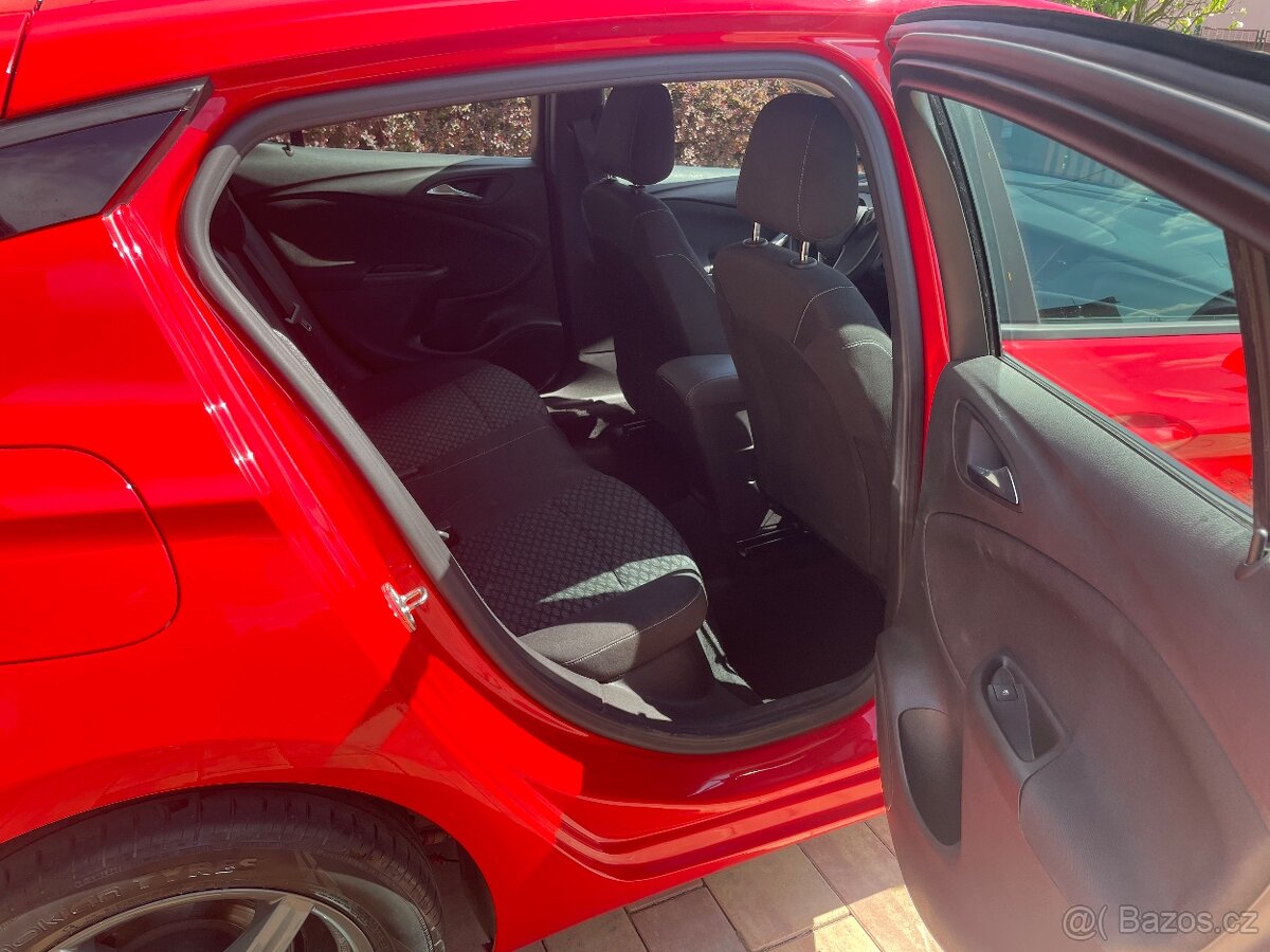 Opel Astra 1.6 cdti 81kw PŮVOD ČR - 12