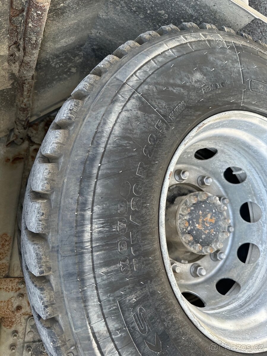 VOLVO FM 400 8x4 domiešavač 7m3 PUMI 2007 VIN 036 - 12