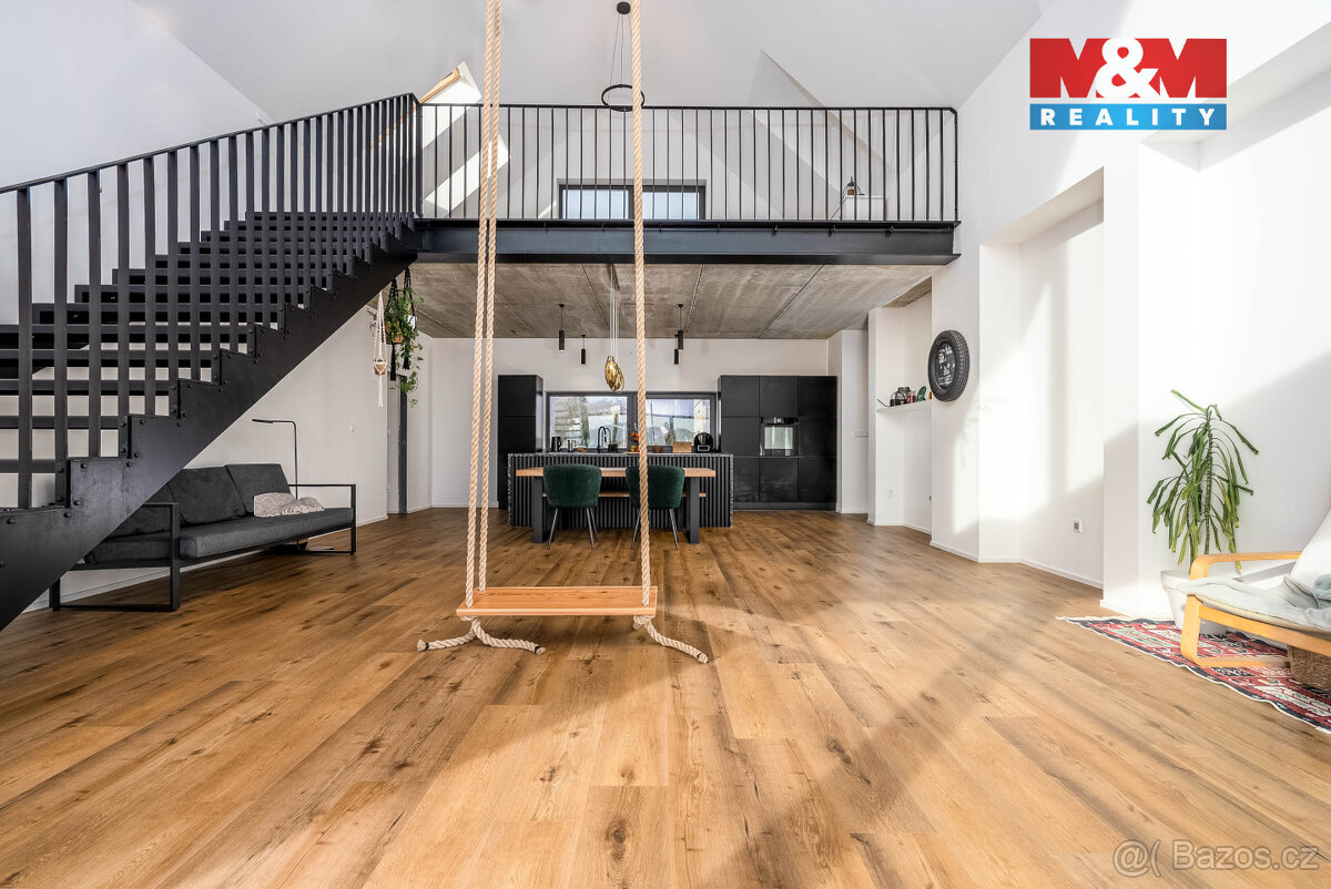 Prodej rodinného domu, 1130 m², Náchod - 12