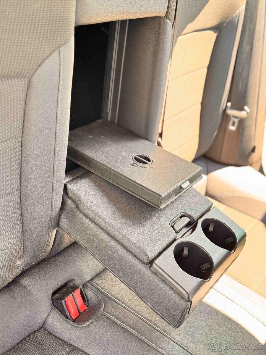 Opel Insignia A combi 2009 - 12