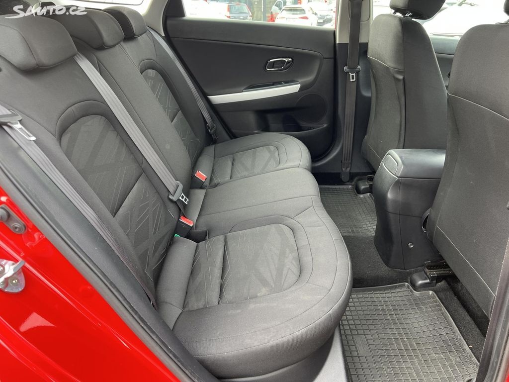 🚗 Kia Ceed 1.6CRDi KOUPENO V ČR odp. DPH - 12