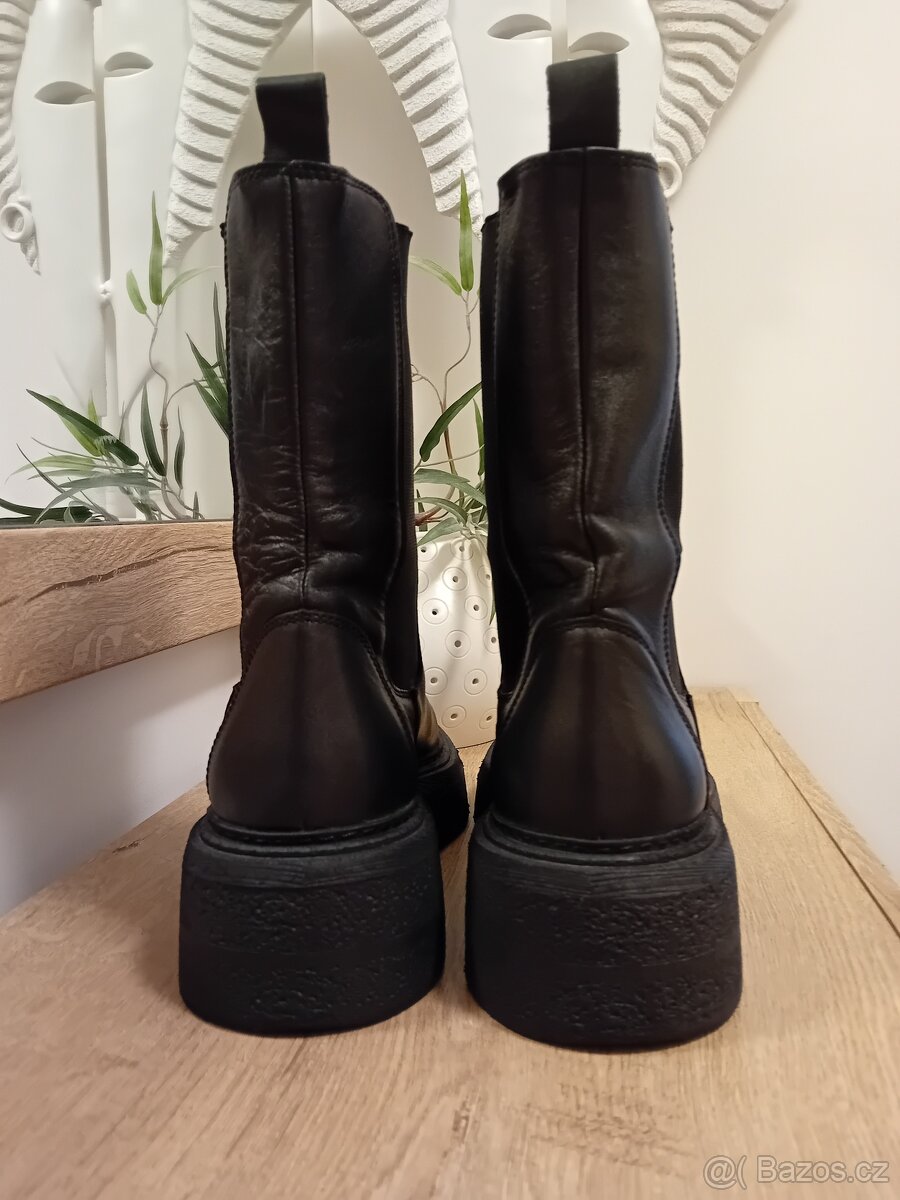Badura dámské chelsea polokozačky vel. 39 kožené - 12