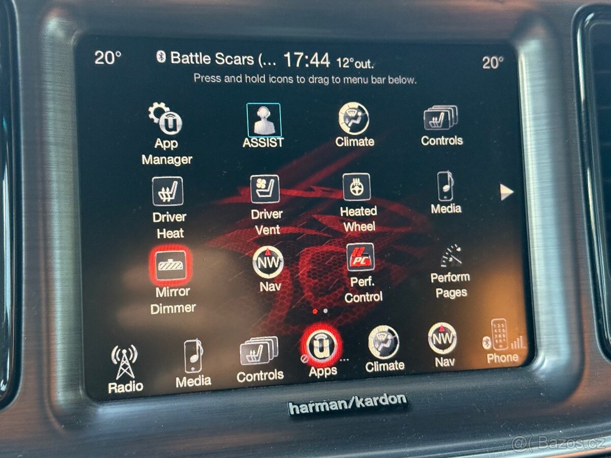 Dodge Challenger 6,4 R/T - 12