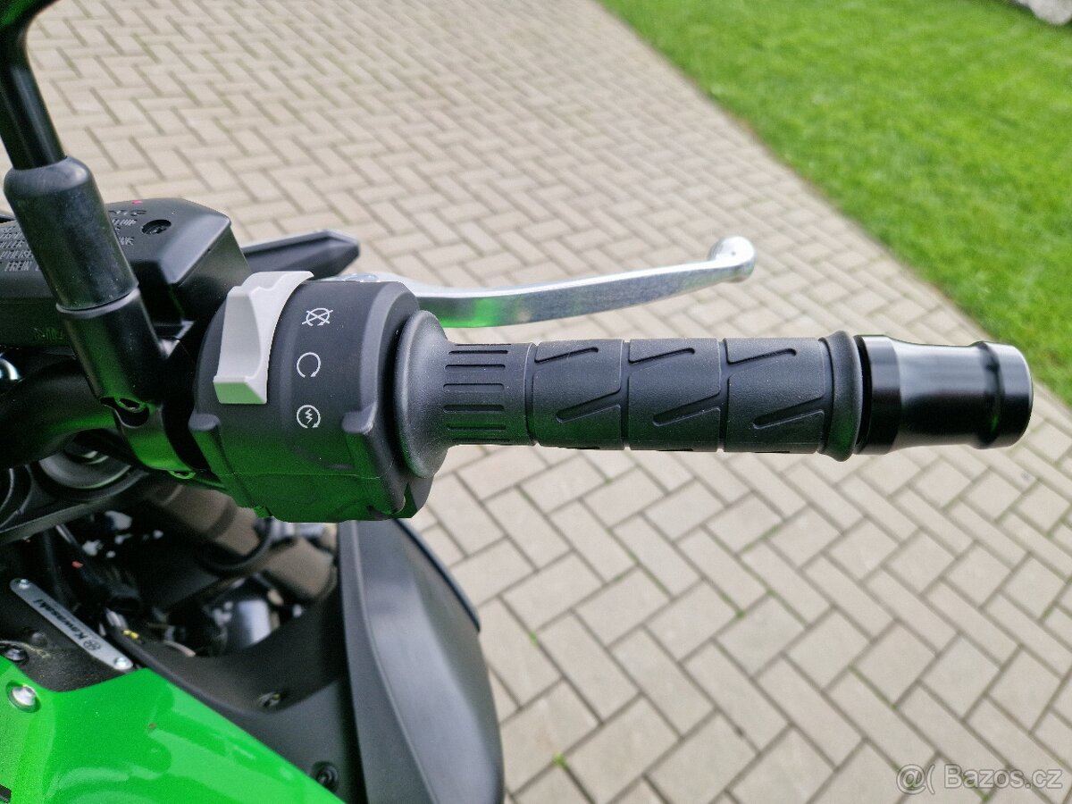 Kawasaki Z900 Zelená model 2026 - Nový Motocykl - 12
