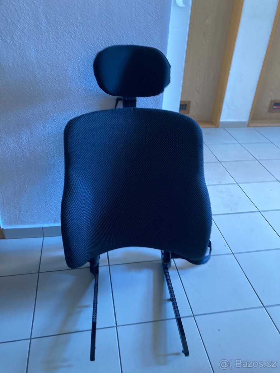 Elektrický invalidní vozík - 12